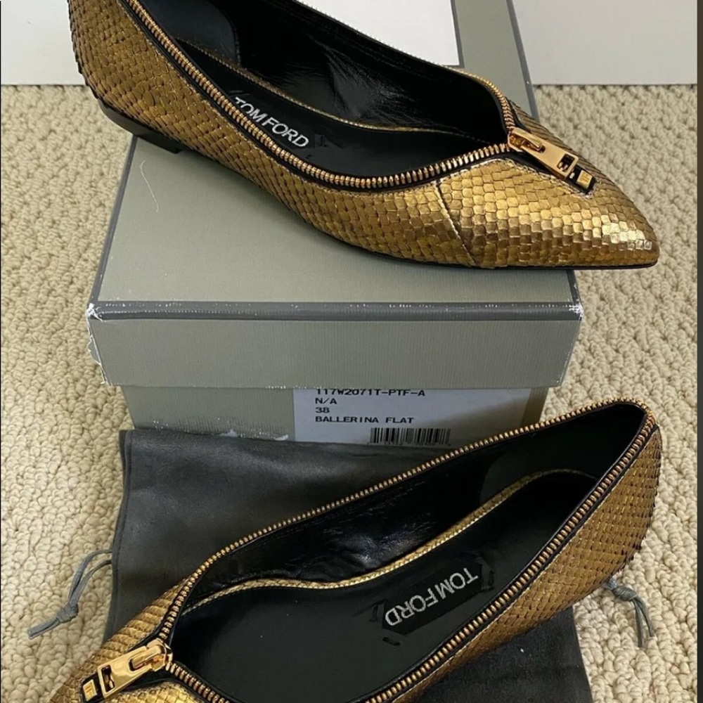 TOMFORD NIB Metallic Gold Python Flats